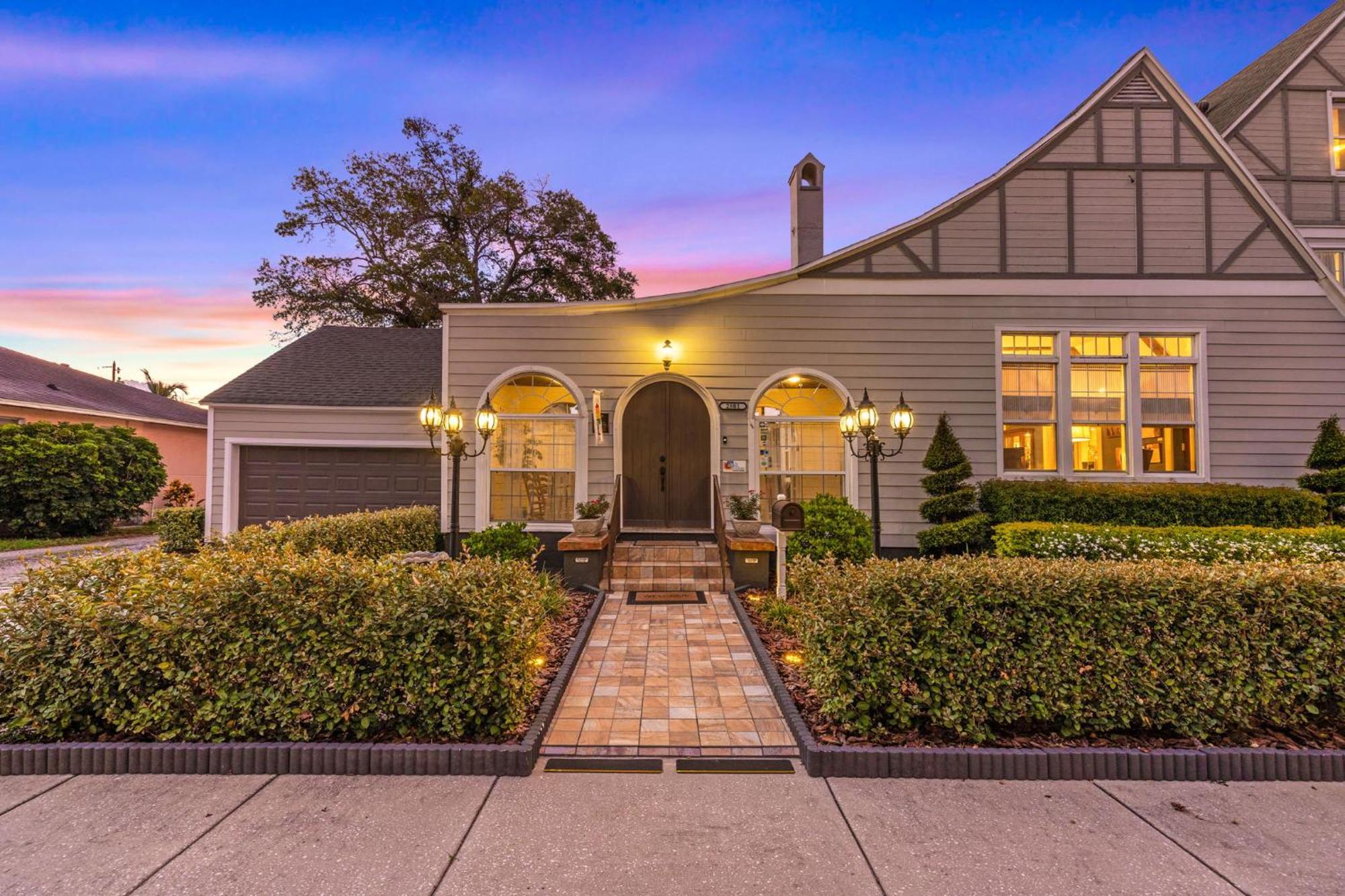 The Kenwood Gables St. Petersburg Exterior foto